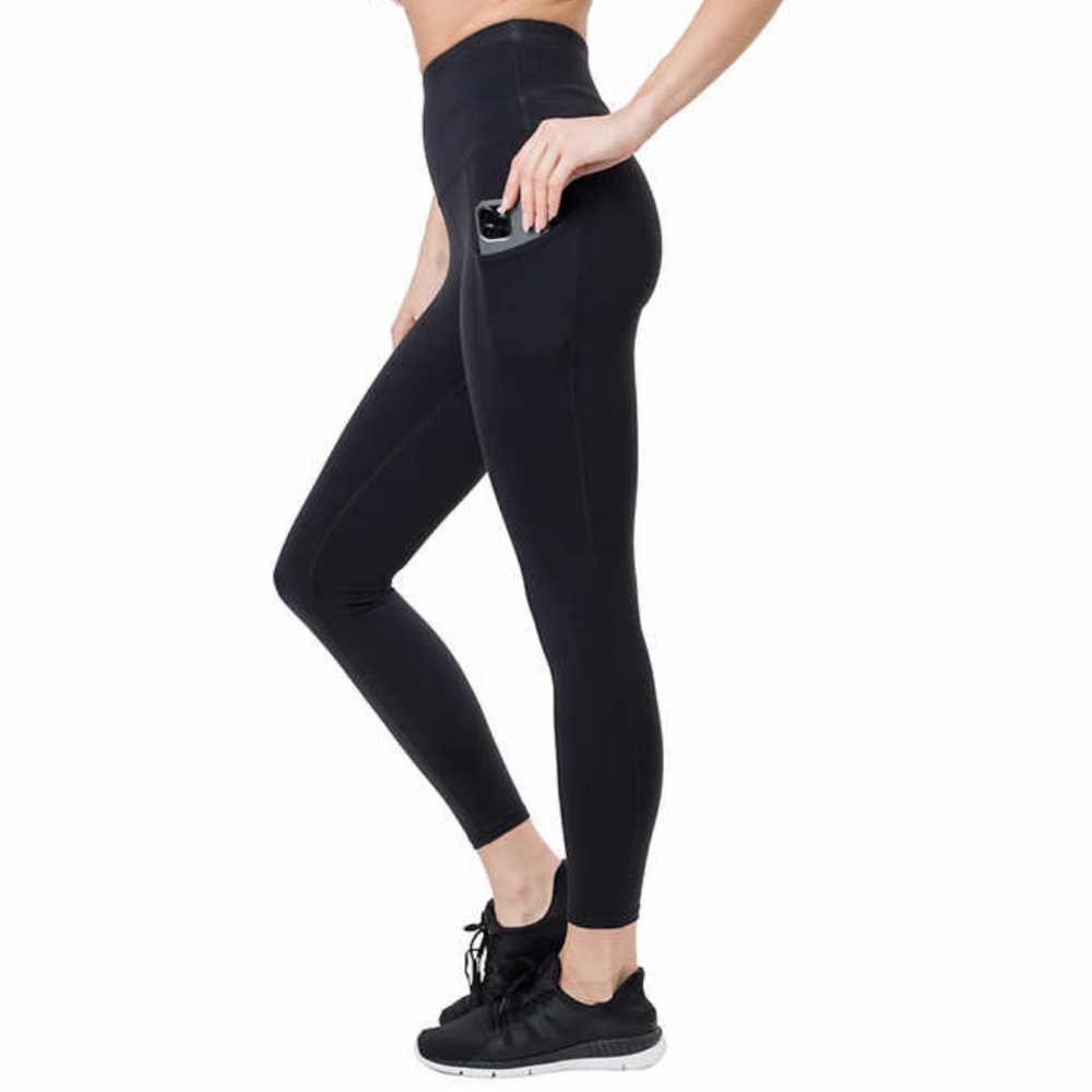 Leggings with pockets